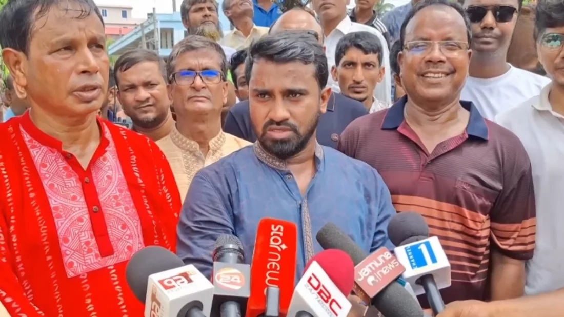 ডিসেম্বরে আওয়ামী লীগকে ফেরাতে লংমার্চের ঘোষণা দিয়েছে জামায়াত-এনসিপি: রাশেদ খাঁন